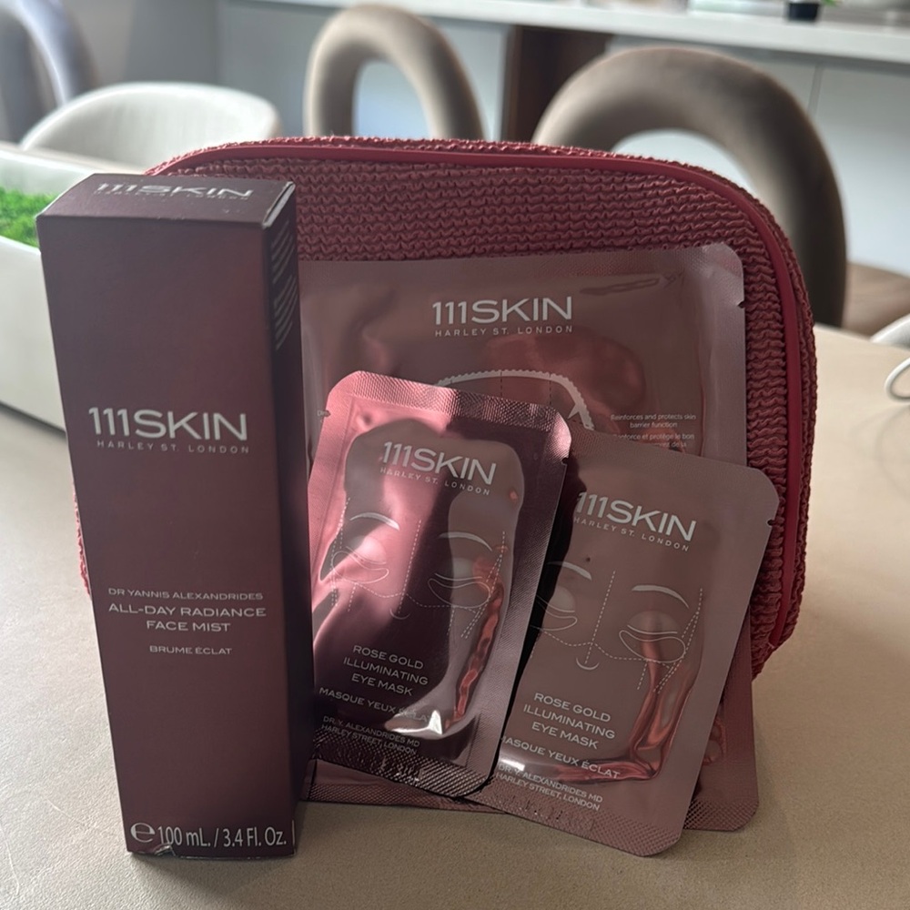 111SKIN Radiance Set with Rose Gold with makeup bag